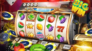 mm95 APP VIP Dashboard Cashback Bonus မြန်မာ ကစားသမား မိုဘိုင်းဖုန်းပေါ် ကြည့်ရှုနေသောမြင်ကွင်း